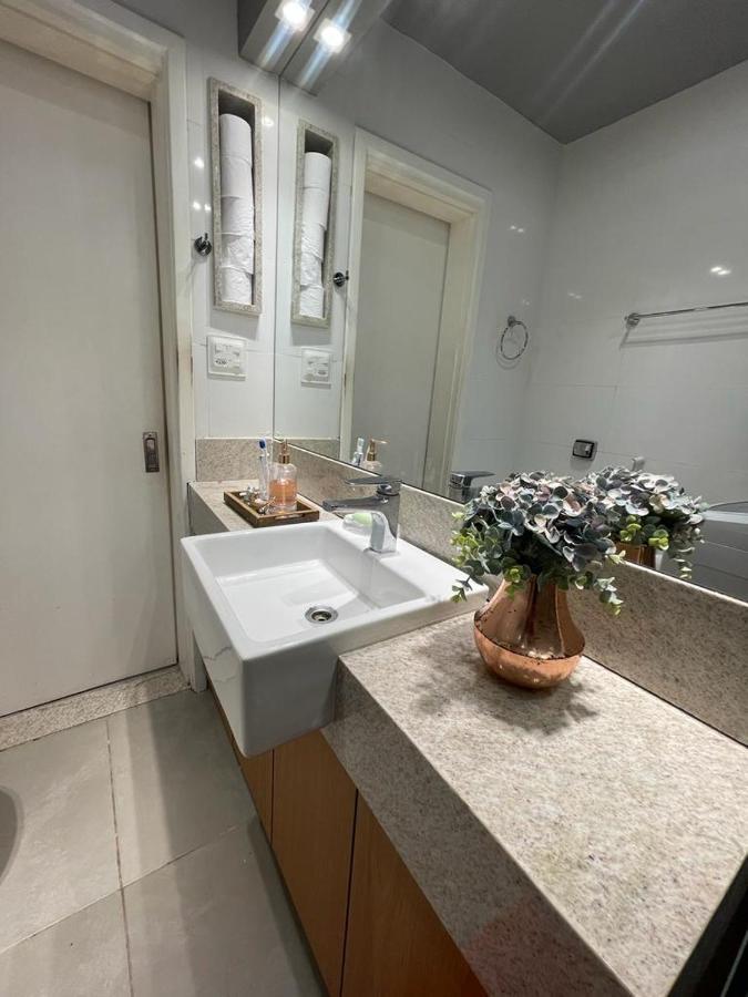 Lindo Apartamento Mobiliado, Uma Quadra Da Praia! Apartment Rio de Janeiro Exterior photo
